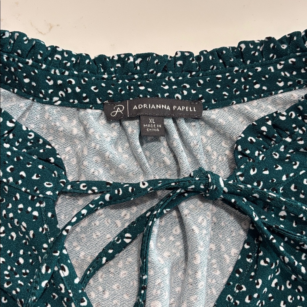 Adrianna Papell - Woman’s Dark Green Blouse - Size XL - Picture 2 of 11